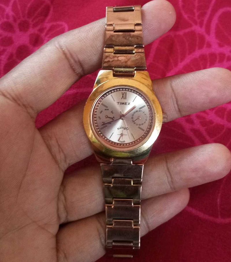 Timex USA Orignal Rose Gold Women&#39;s Quartz Watch