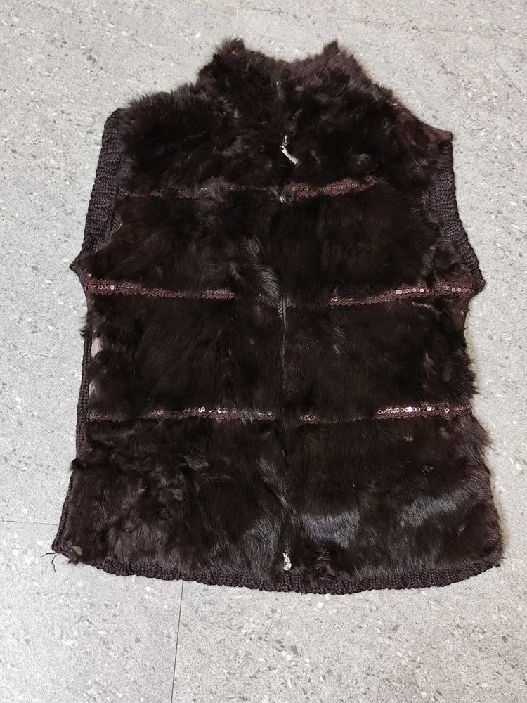 Brown half sleeve fur vest