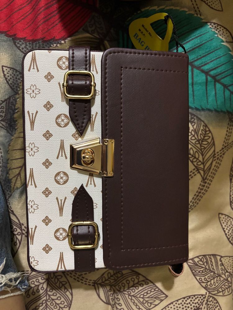 Stylish Patterned Crossbody Bag