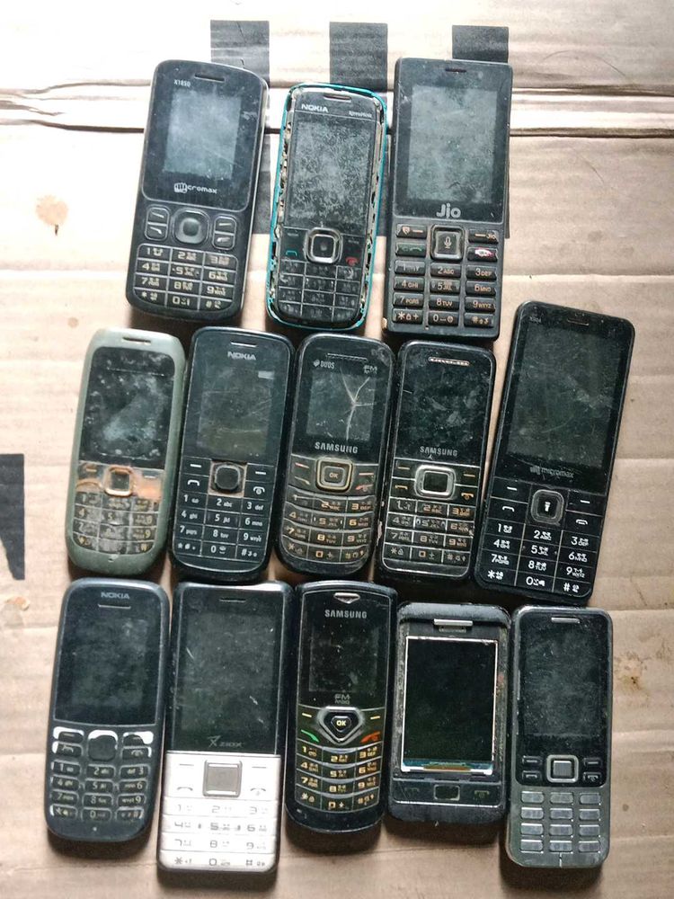 2 Pis Mobail 300 Rs