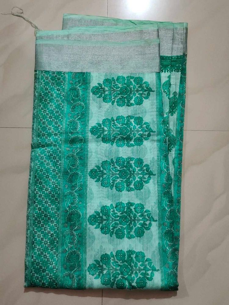 Green Floral Print Saree