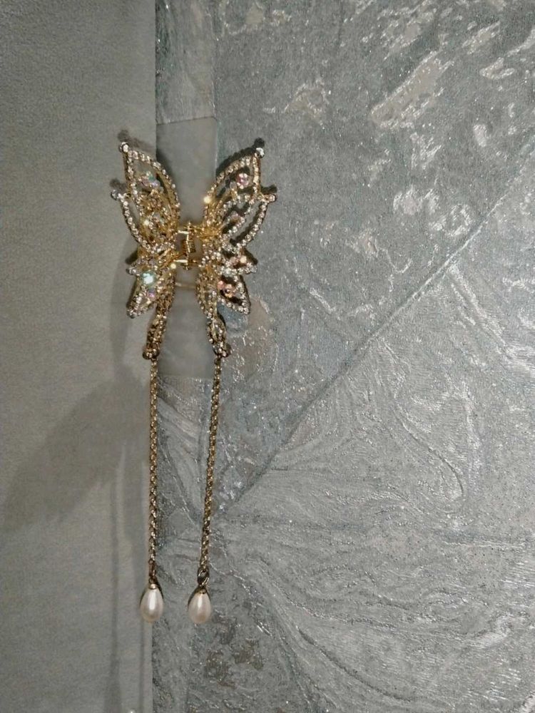 Butterfly Hair Clip