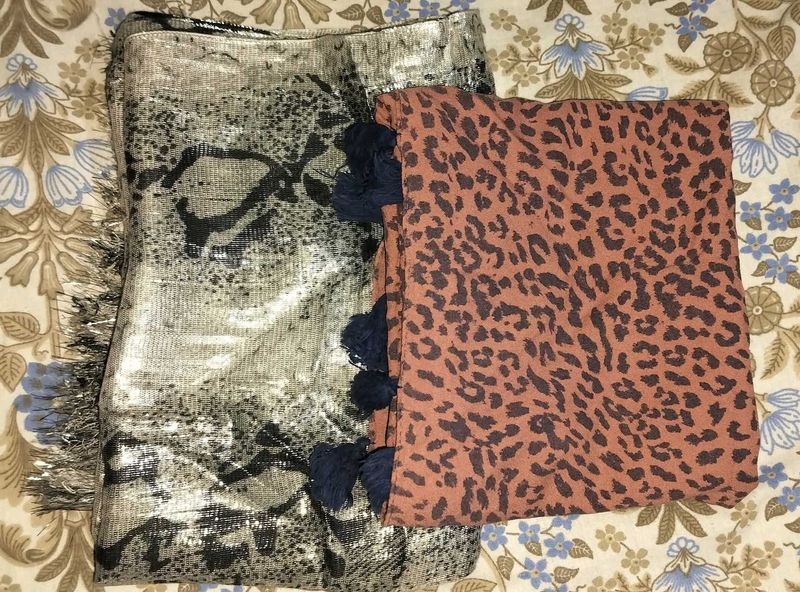 Unique Print Fabric Bundle set of 2