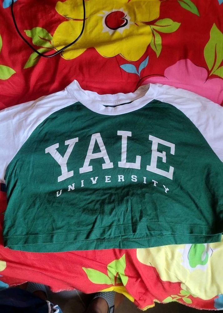 Yale University Graphic Tee