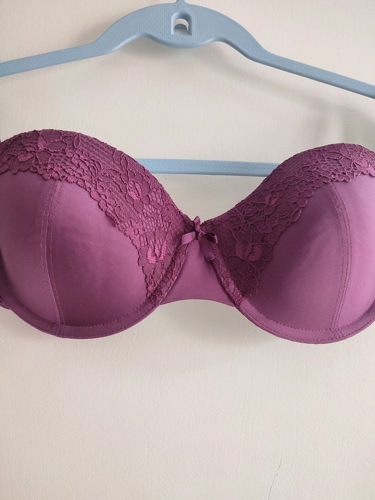 London 🫰Purchased Bra, Brand New Without Tag