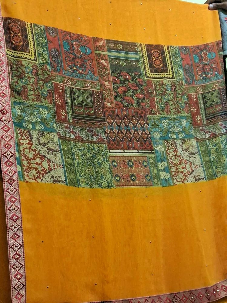 Elegant Ethnic Saree