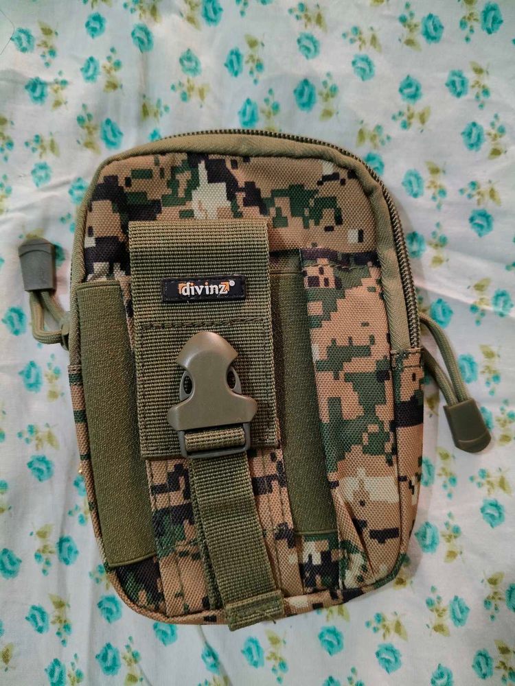 Divinz Camouflage Pouch