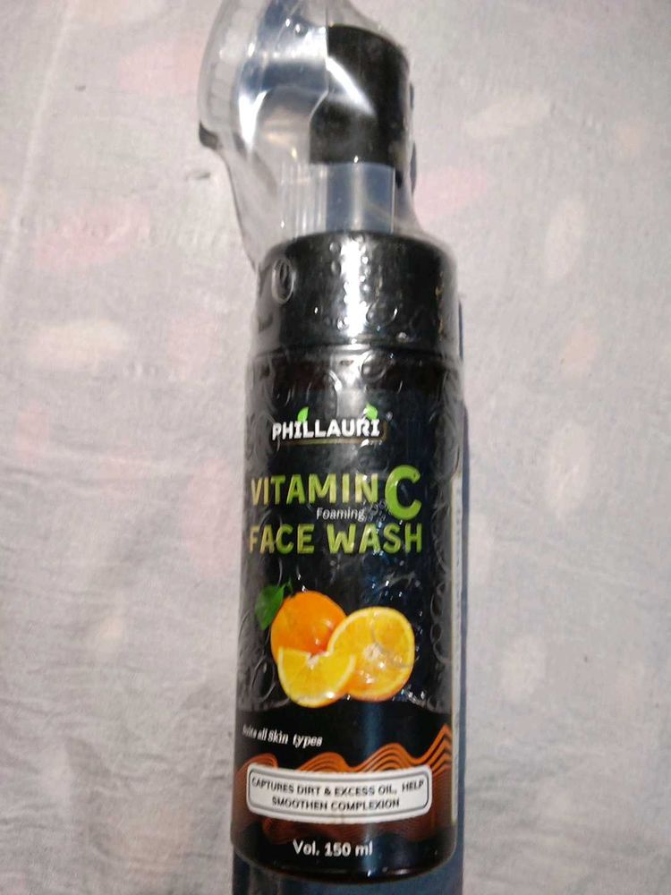 Vitamin C Foaming Face Wash