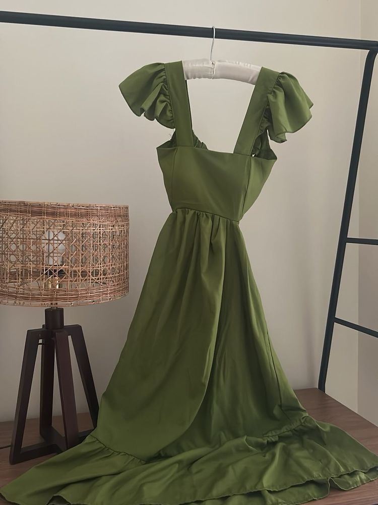 New padded Olive Green Midi Dress backless
