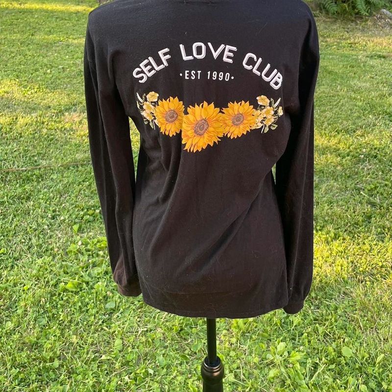 Delta Gamma Long Sleeve Tee