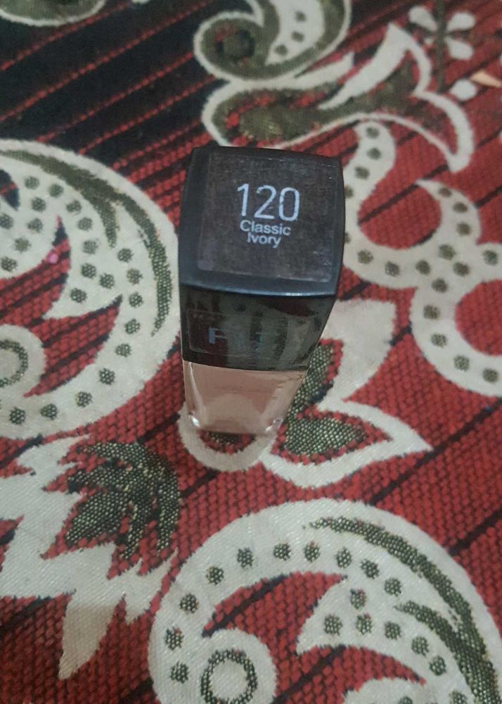 Maybelline Fit Me Foundation