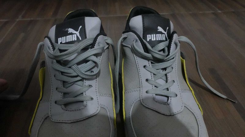 Puma Sneakers | Grey colour With Yellow Carpo Tag