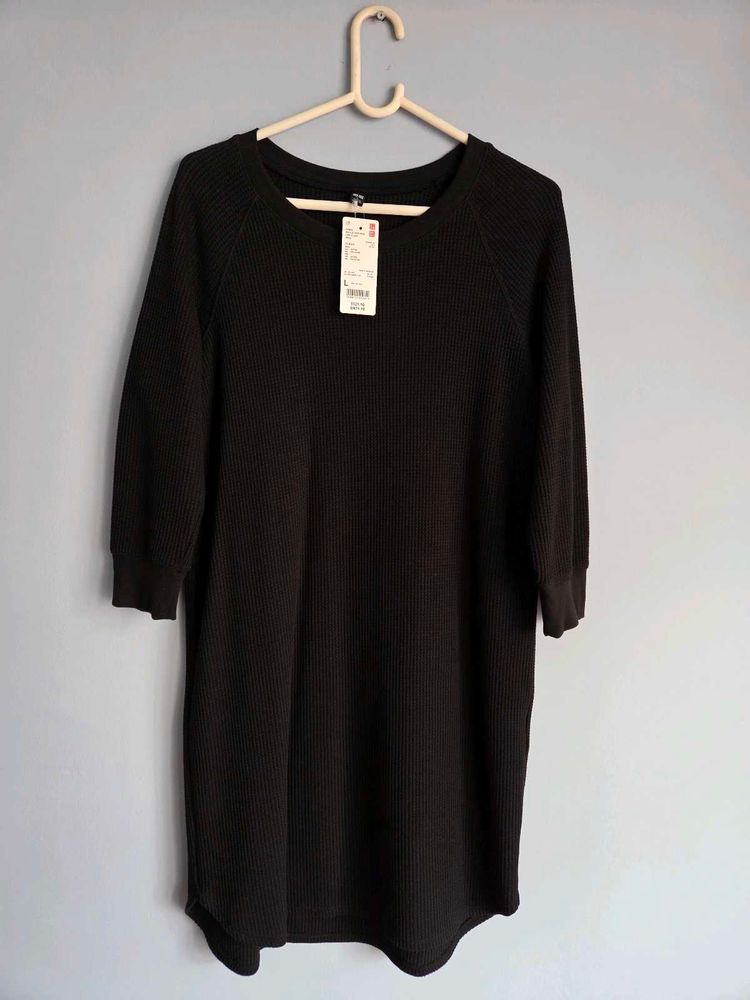 Brand New with tag Uniqlo Black Dress L