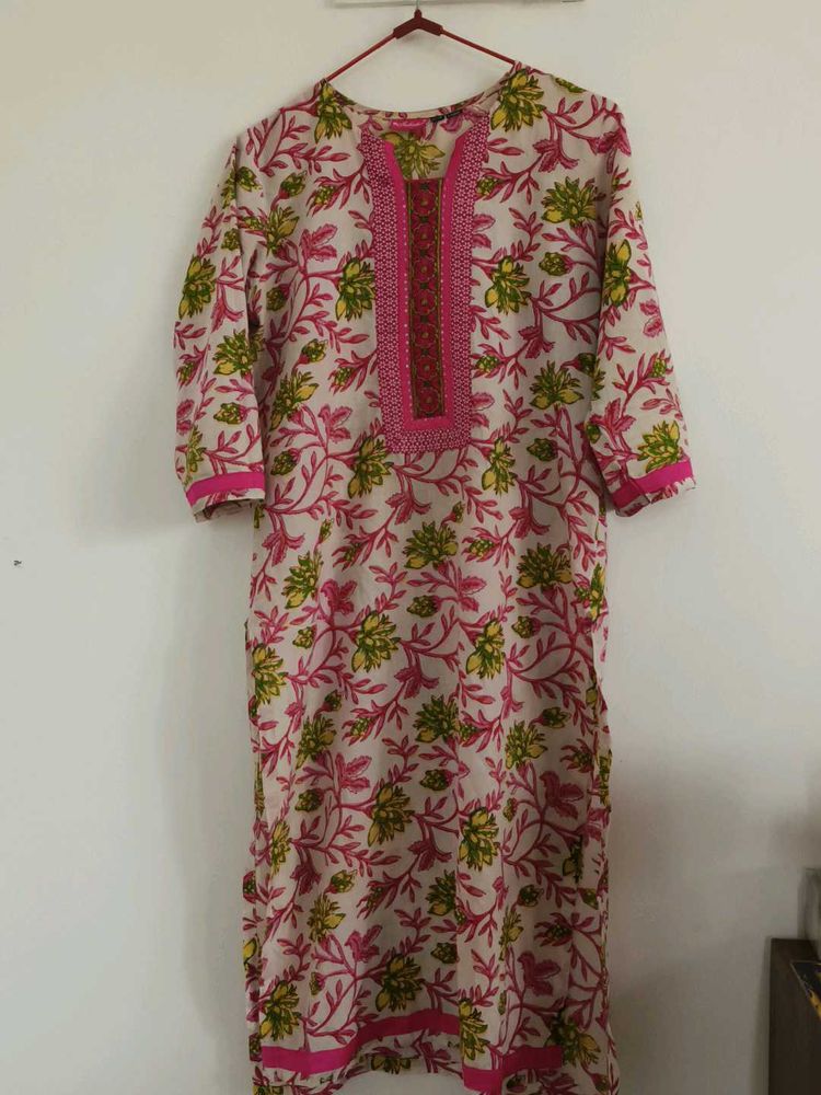 Floral Pink Kurta+Pants Set