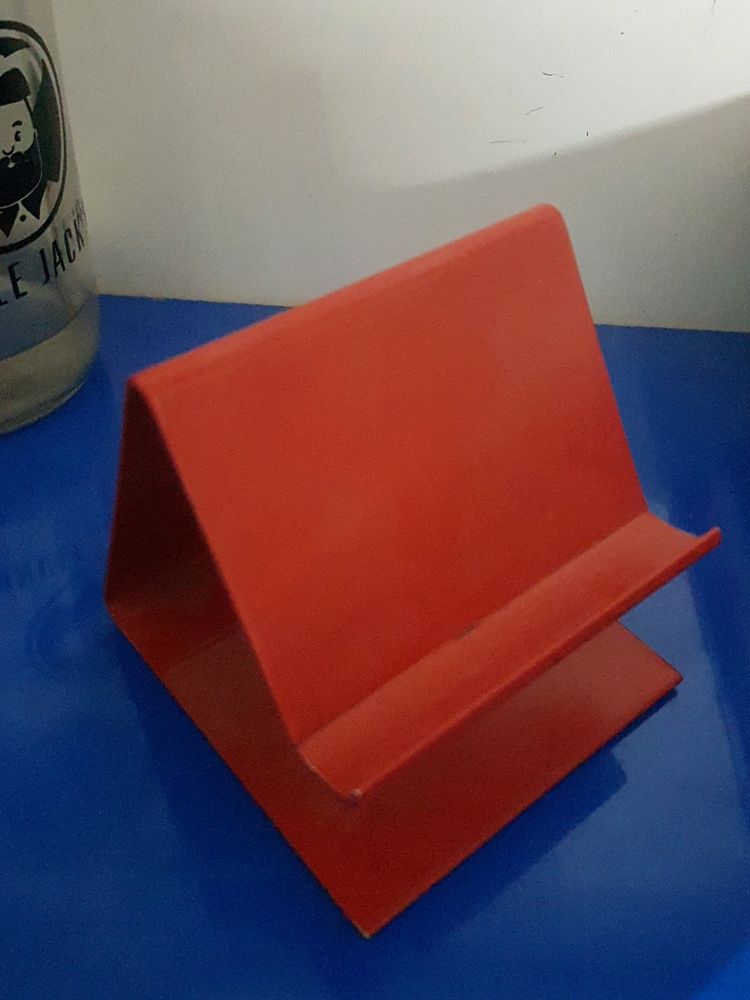 Metal Pen Stand