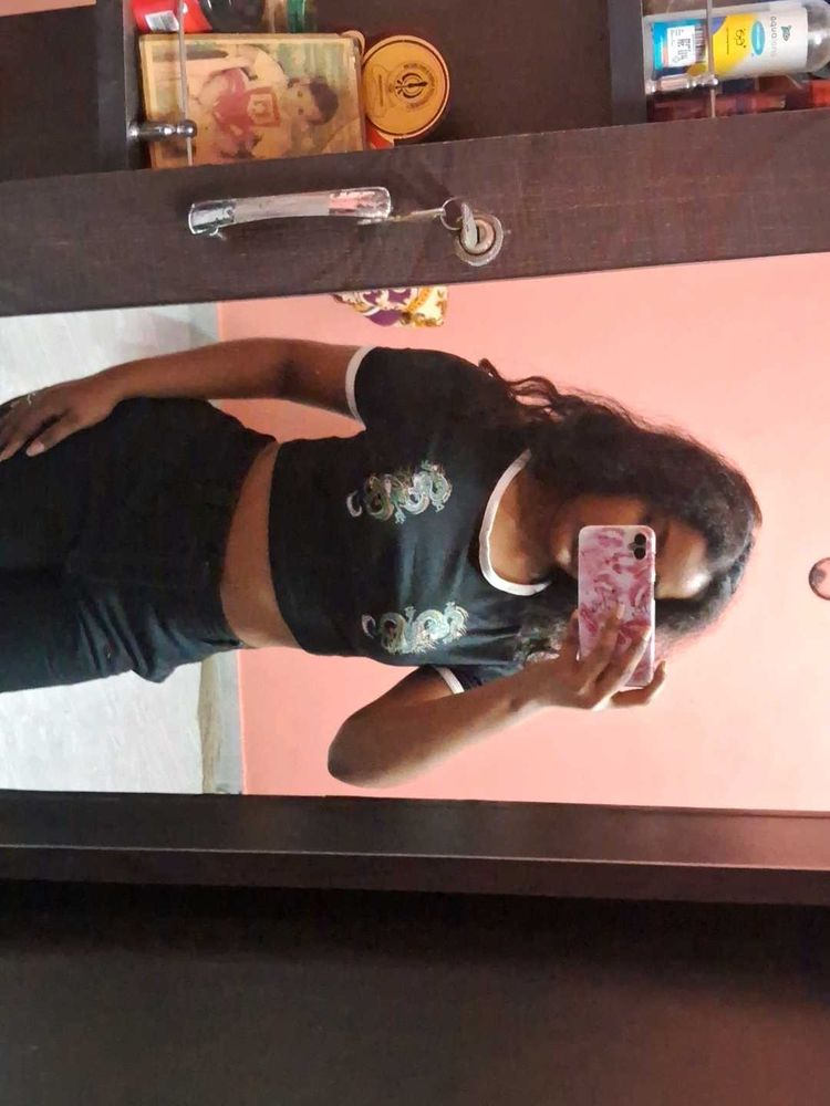 Baby Tee Crop Top