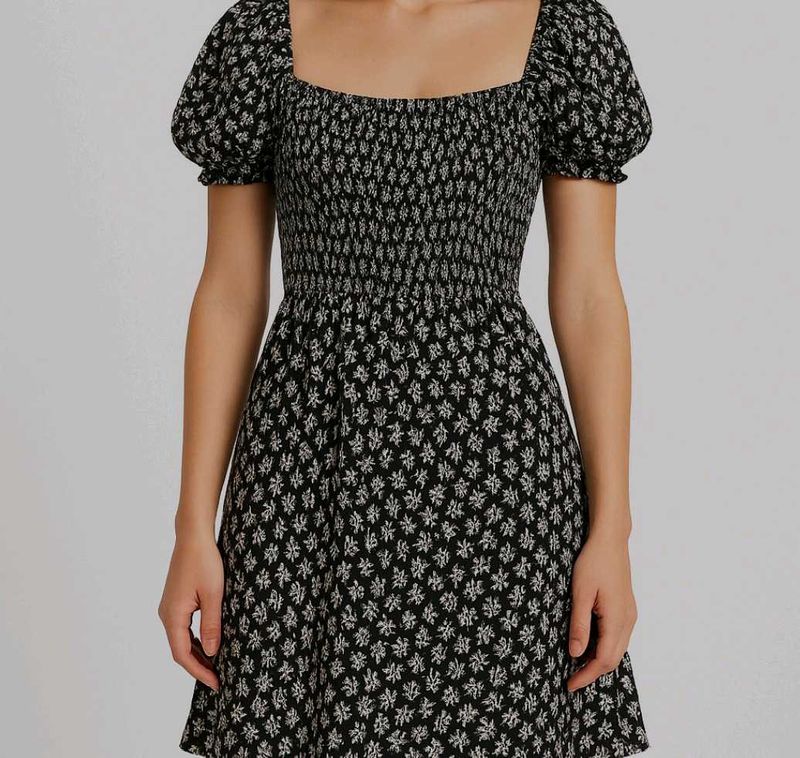 Price Drop Last One Dress Left 🍓🎀