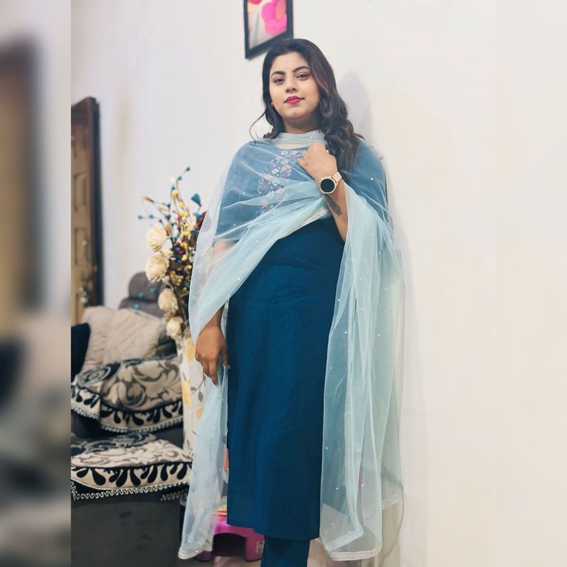 stylist kurti duppatta with bottom