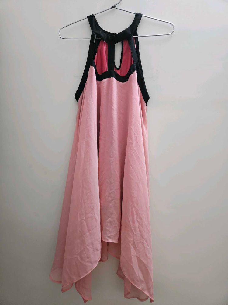 AND (Brand)Pink Cut-out Style Halter Neck Top