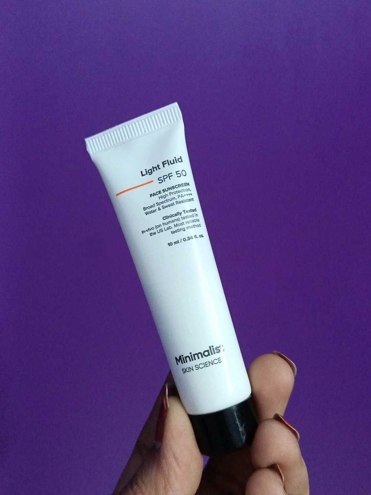 Minimalist Sunscreen (Light Fluid) SPF 50