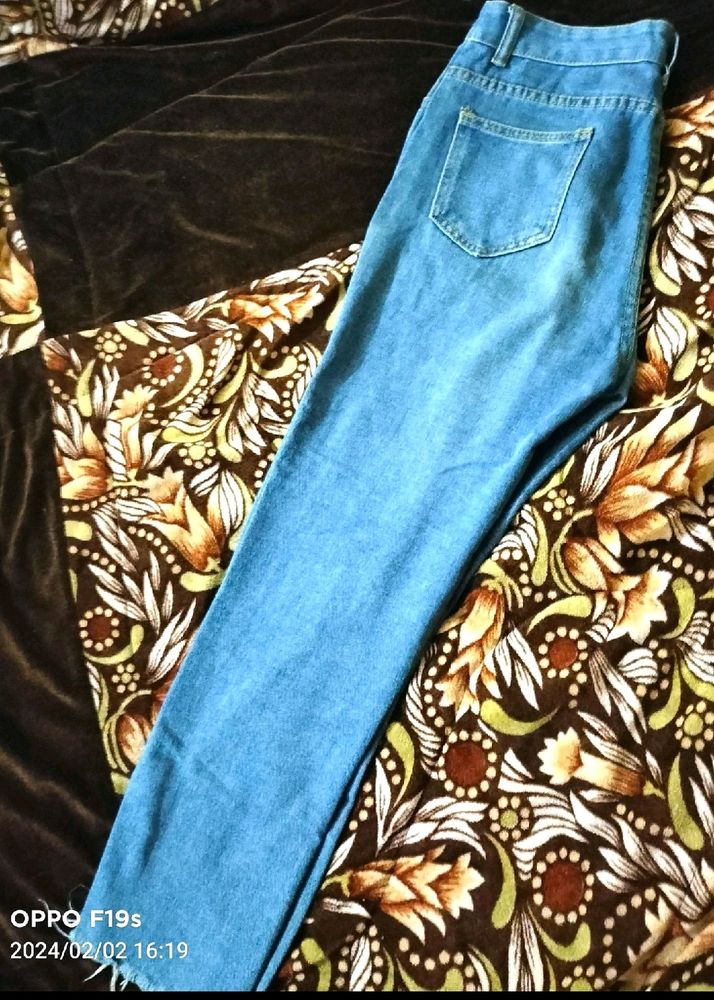 Blue Straight Fir Jeans