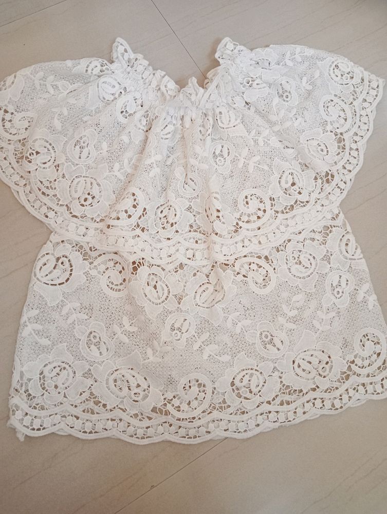 White Lacy Croptop