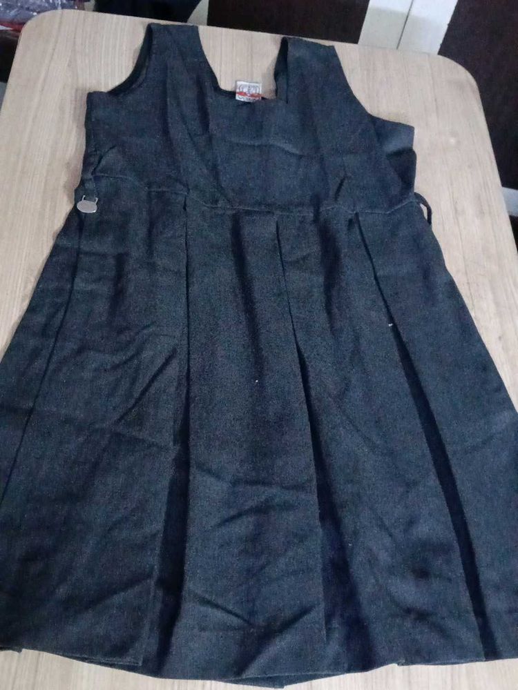 Girls&#39; Dark Gray Tunic for School Uniform