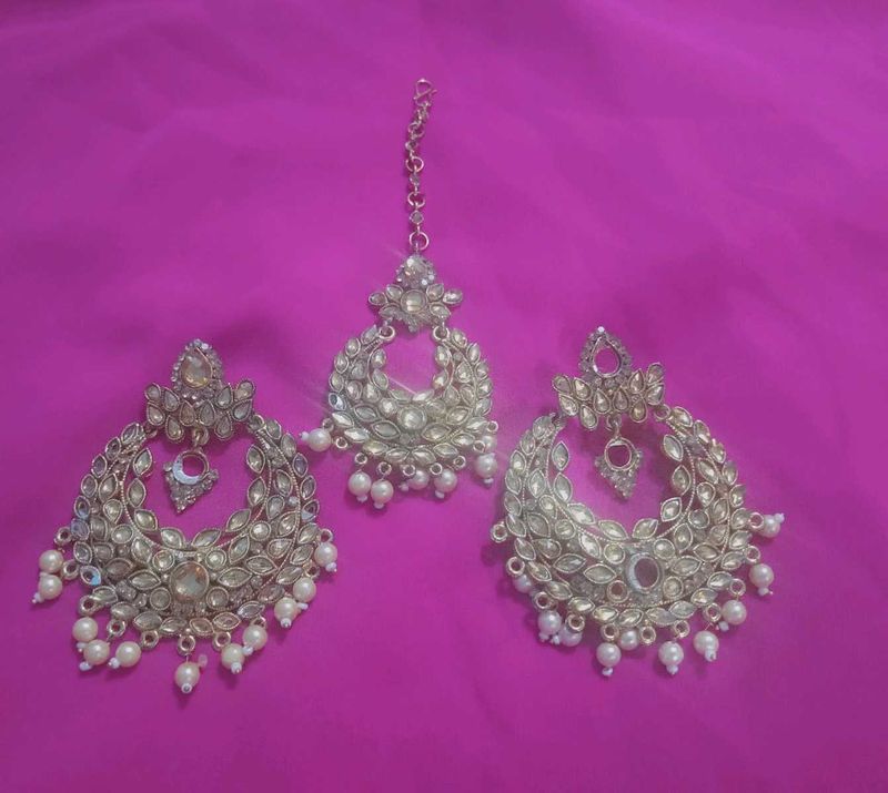 Golden Tone Stone Earring N Tikka