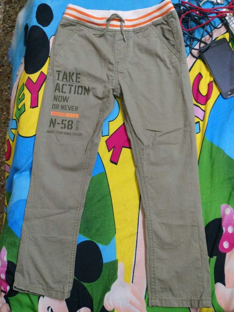 Kids Pants .... It Would Suit 7-8 Yrs Aged Boys