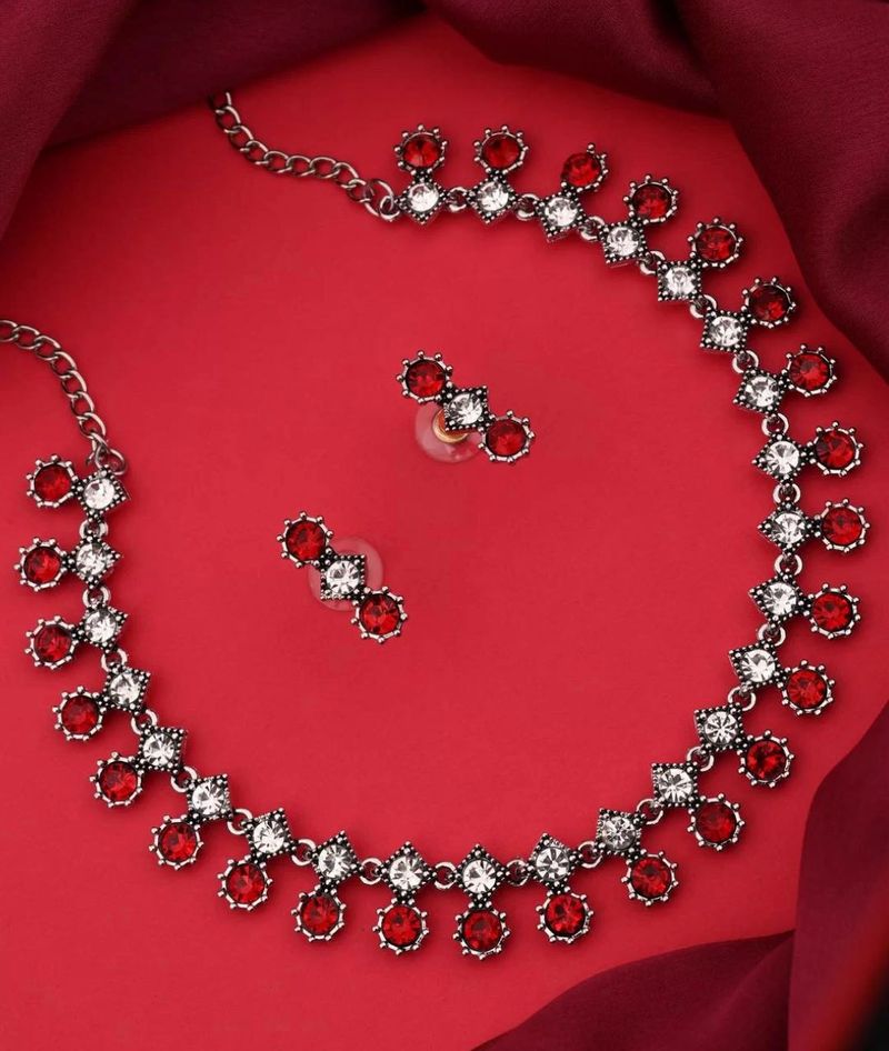 Red &amp; Silver Necklace Set
