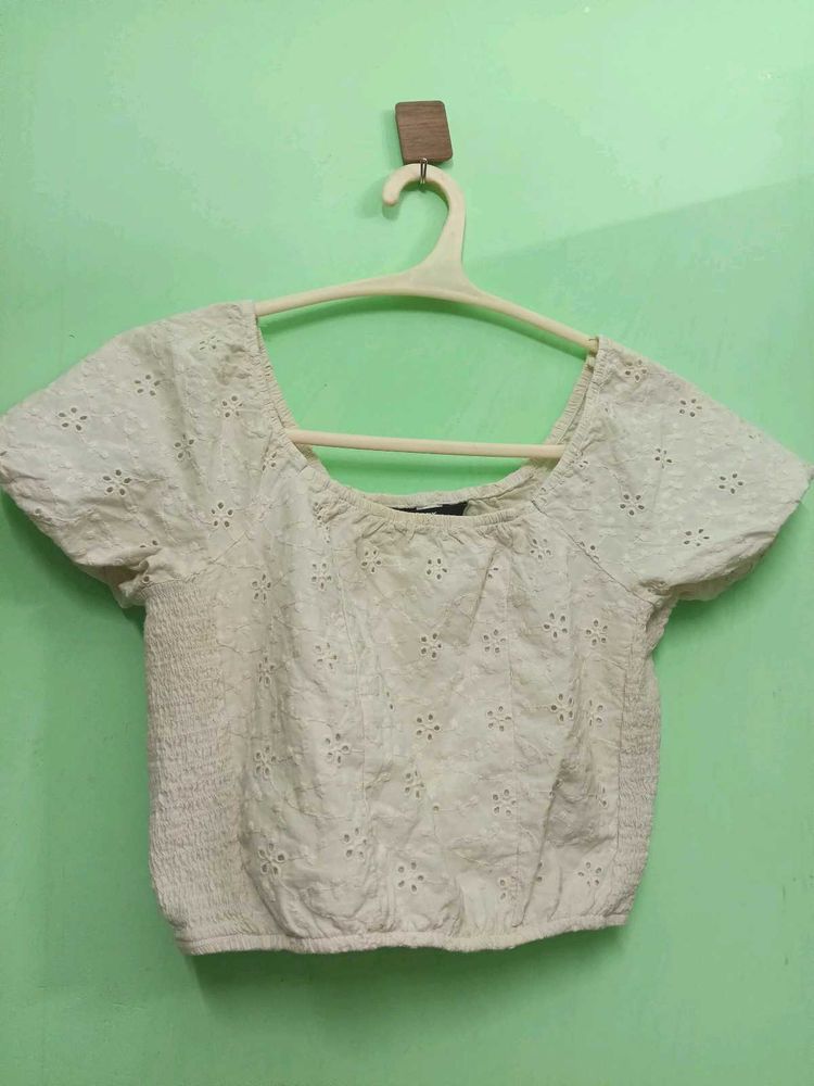 Max Fashion Crop Top