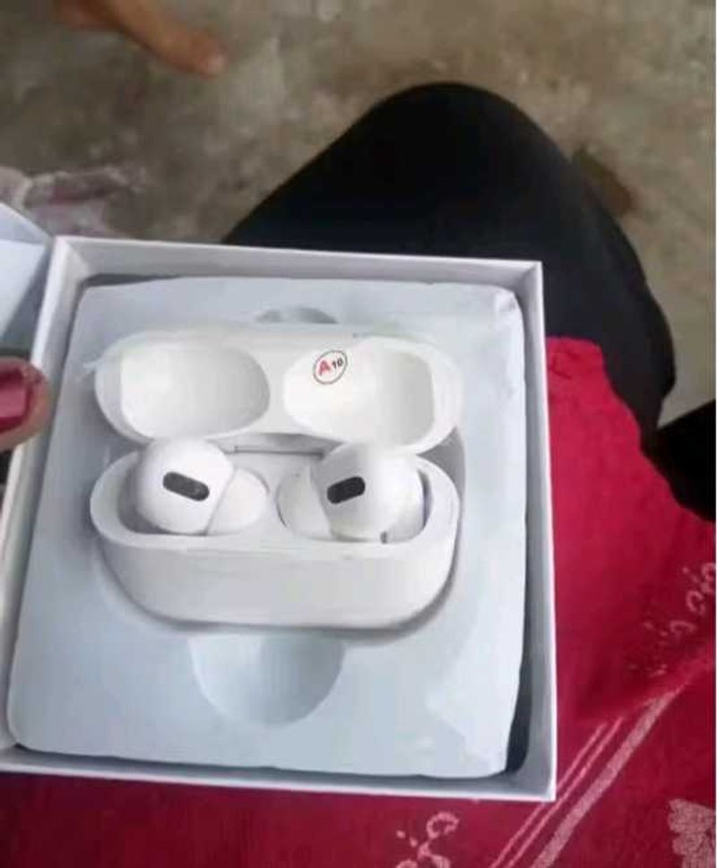 Wireless Earbuds