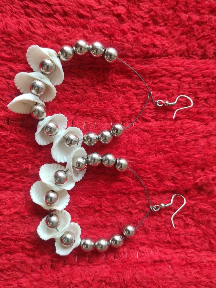 Set Of 2:- Shell Beaded &amp; Golden Stone Earrings
