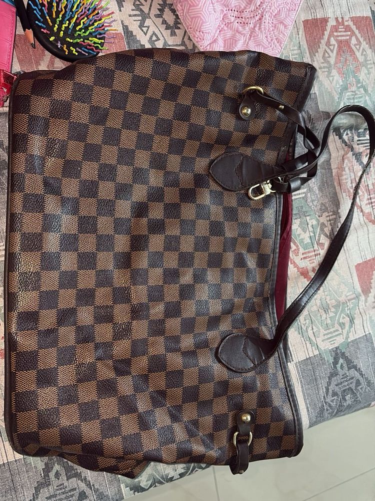 Very Smart Brown Tote Bag