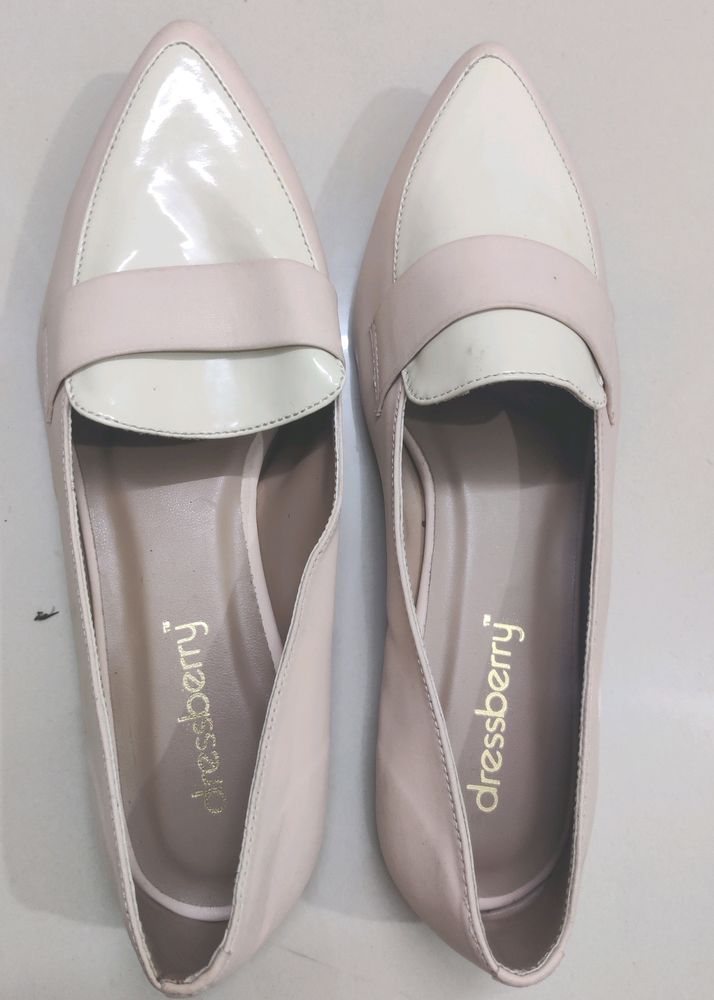Dressberry Women Nude-coloured Solid Ballerinas