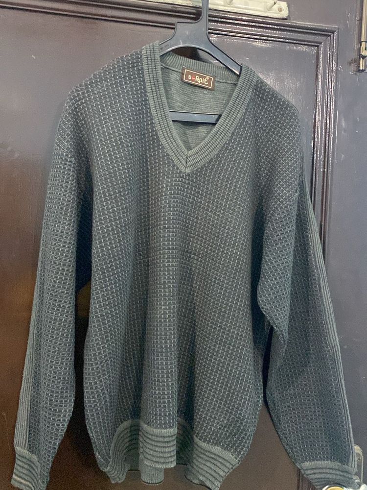 Sweater In Good Condition
