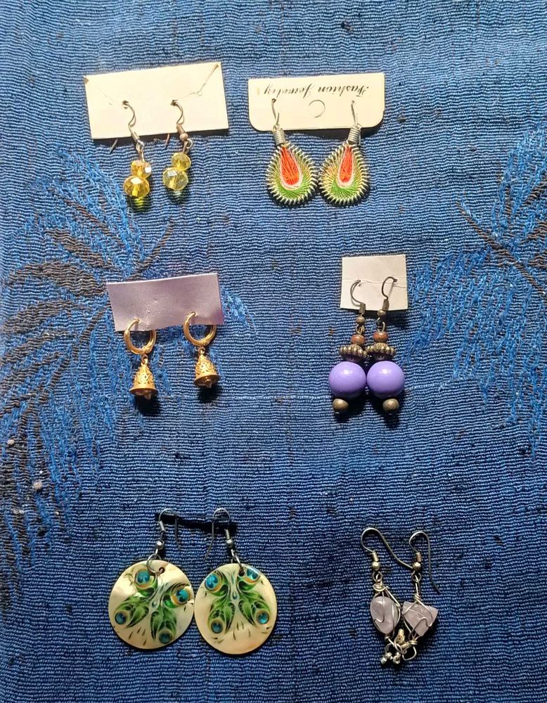Fashionable Earrings 🎀🌷