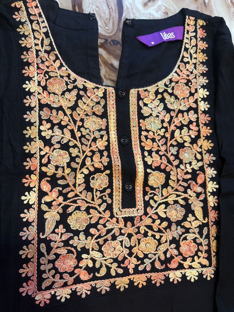Elegant Embroidered Kurta