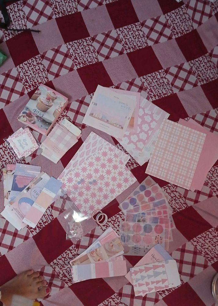 The AutoStory Paper Aesthetic Scrapbook Kit, Junk/Daily Journal Scrapbooking Supplies Stationery, A6 Grid Notebook, Diy Journaling Craft Gift For Teen Girls, Boys, Kids, Women (My Sweetheart), Pink