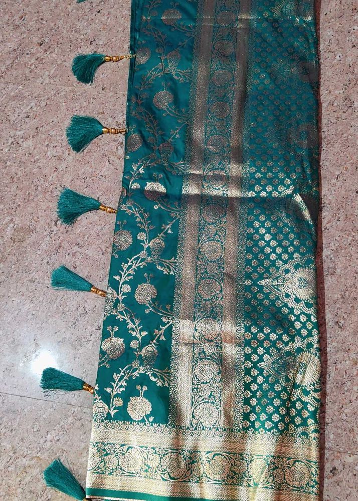 Blouse Attached