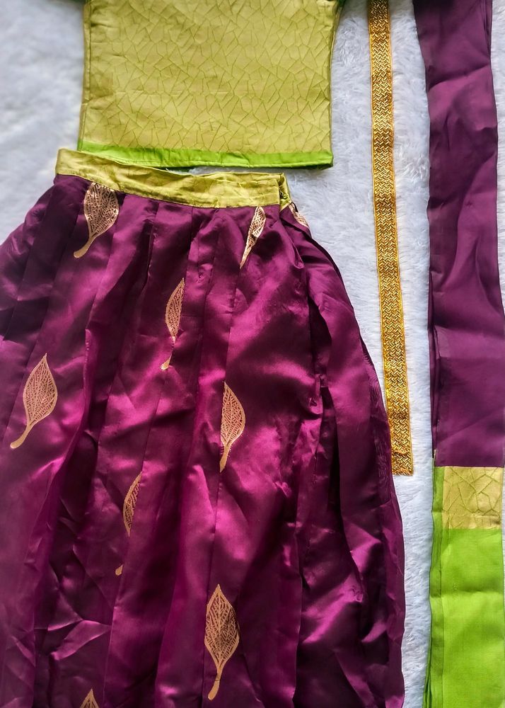 Beautiful Dress With Hip Belt  For 7-9 Yr Old