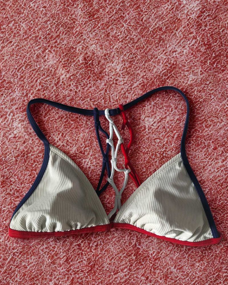 Cute Bikini Top With Back Design