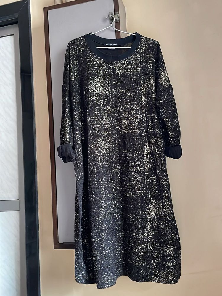 NEW Imported Gold Printed Knit Oversized Dres