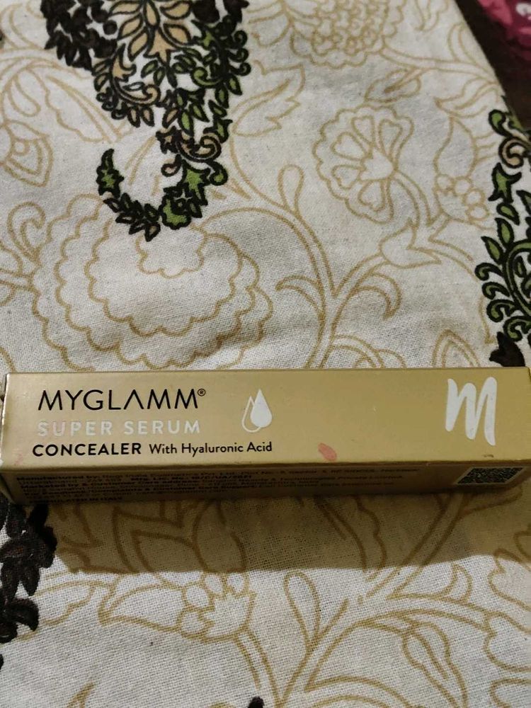 MyGlamm Super Serum Concealer