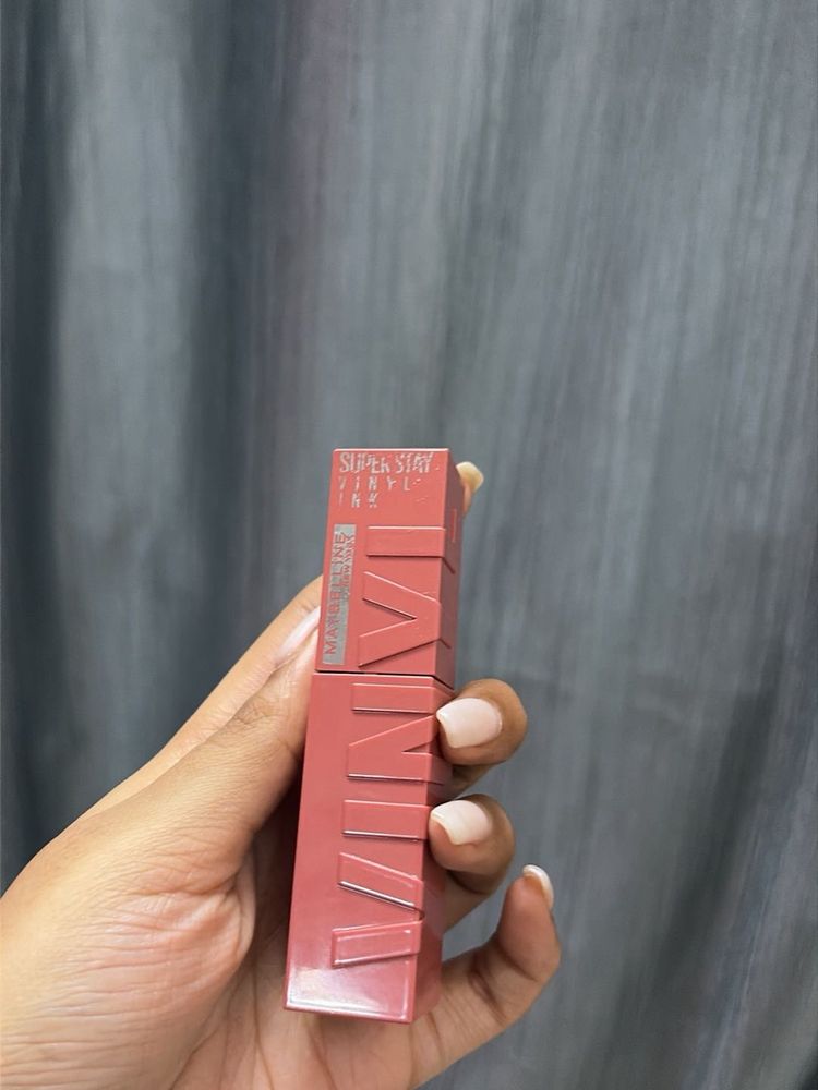 maybelline super stay vinyl ink