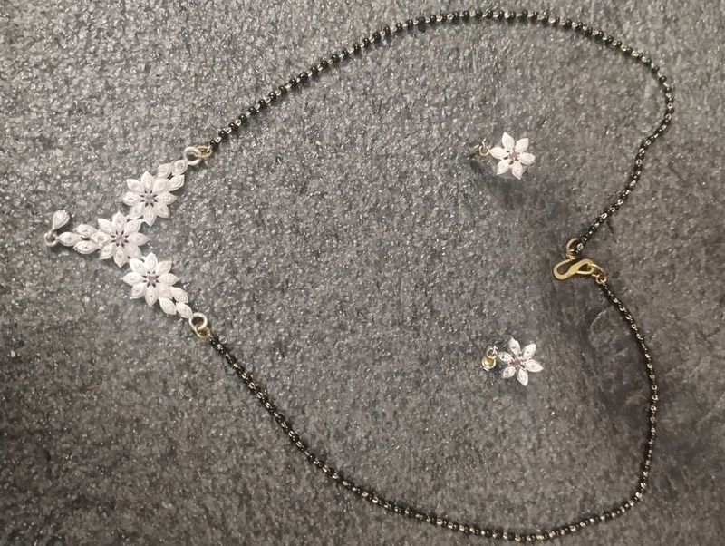 ◦•●◉✿Combo Necklace And Earings✿◉●•◦