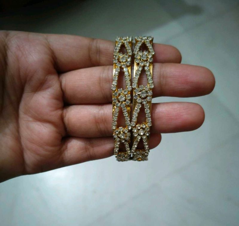 3 Pairs Sparkling Gold Bangles - Set of Two