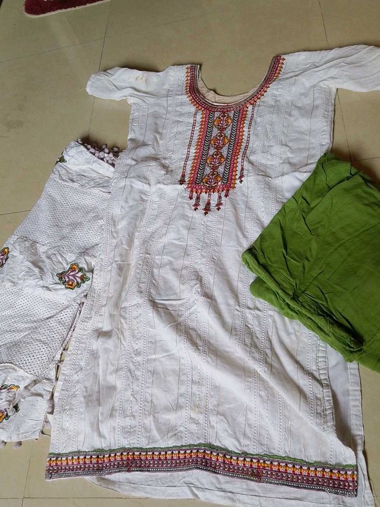 White Suit Set