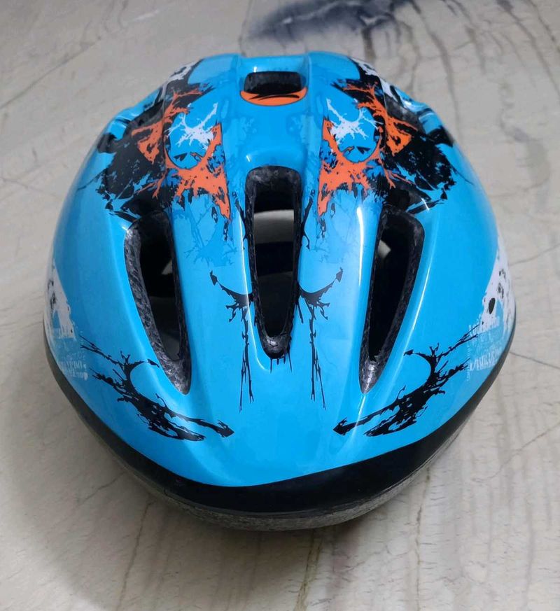 Cycling/Skating Helmet for Teenagers, Gently Used