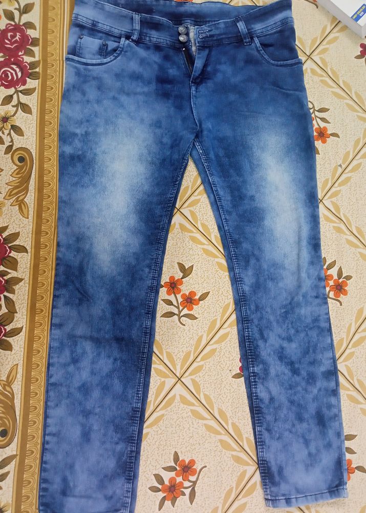 Ankle Length Cloudy Design Jeans. Size - S/M